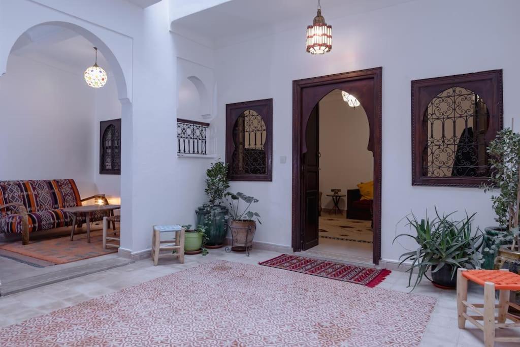 Paisible Riad Privatif Au Coeur De Marrakech Marrakesh Exterior photo